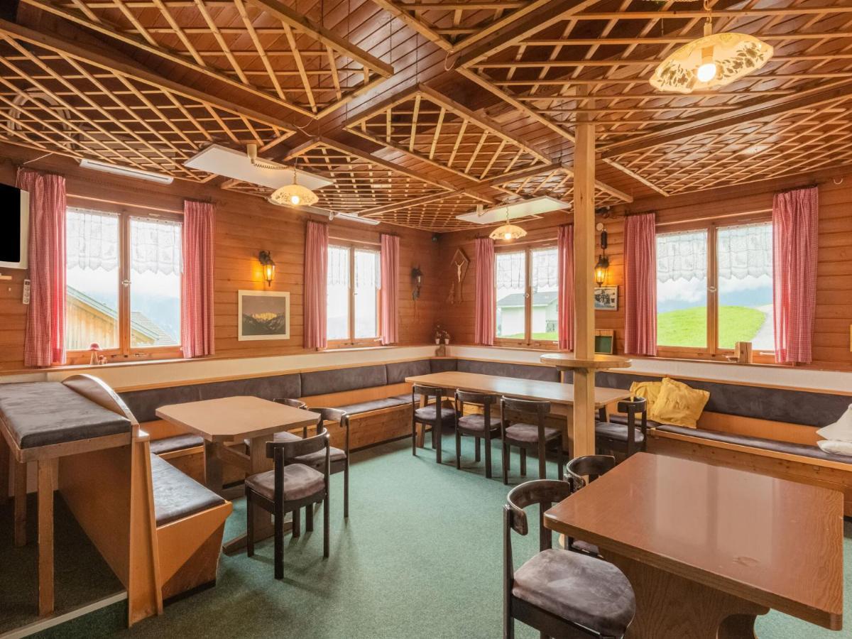 Vintage Holiday Home in Vorarlberg near Ski Area Schwarzenberg im Bregenzerwald Eksteriør billede