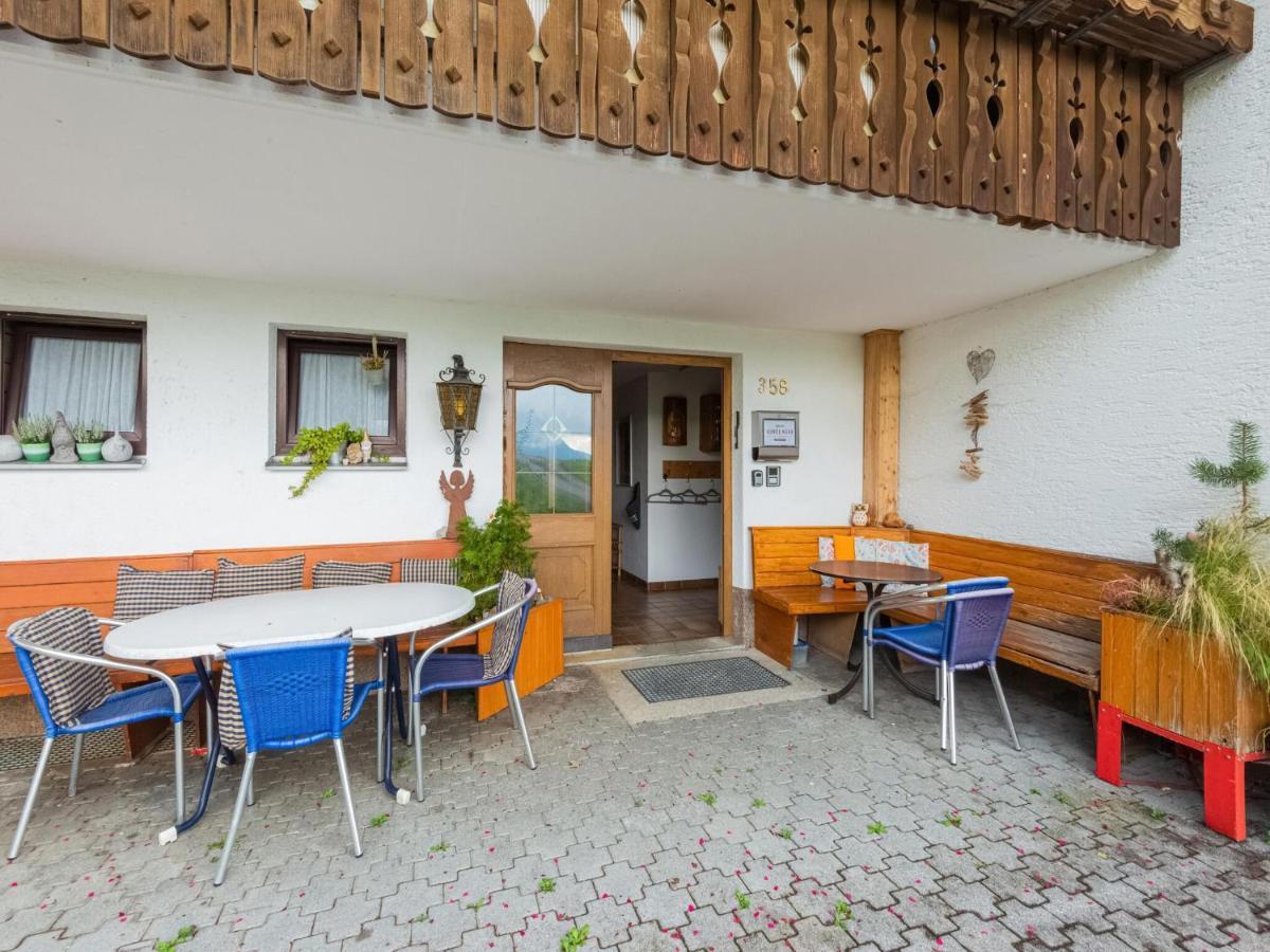 Vintage Holiday Home in Vorarlberg near Ski Area Schwarzenberg im Bregenzerwald Eksteriør billede