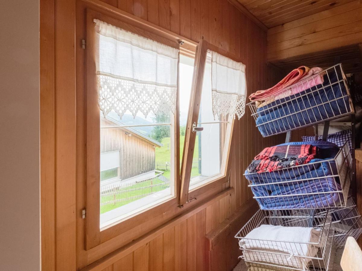 Vintage Holiday Home in Vorarlberg near Ski Area Schwarzenberg im Bregenzerwald Eksteriør billede