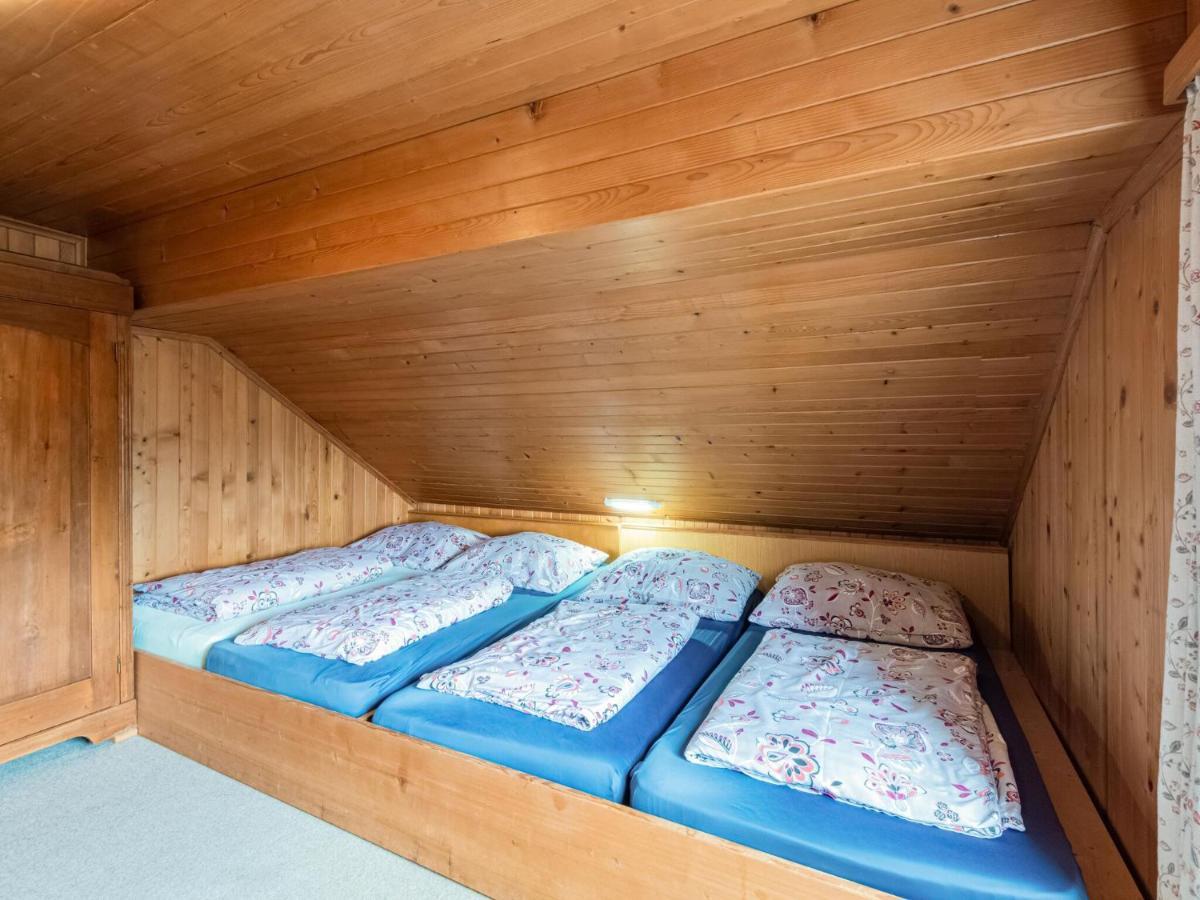 Vintage Holiday Home in Vorarlberg near Ski Area Schwarzenberg im Bregenzerwald Eksteriør billede
